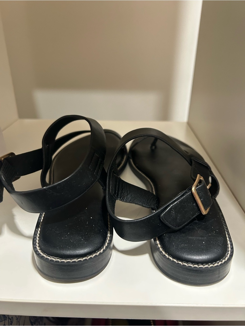 Joie Black Leather Toe-Loop Ankle Strap Sandals - Picture 3 of 5